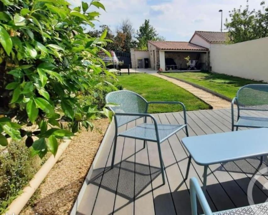 Gite La Bulle Avec Jardin A 15 Min Des Plages Saint-Benoist-sur-Mer Kültér fotó